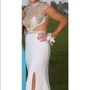 White and Gold Clarissa Prom Gown size 4/6